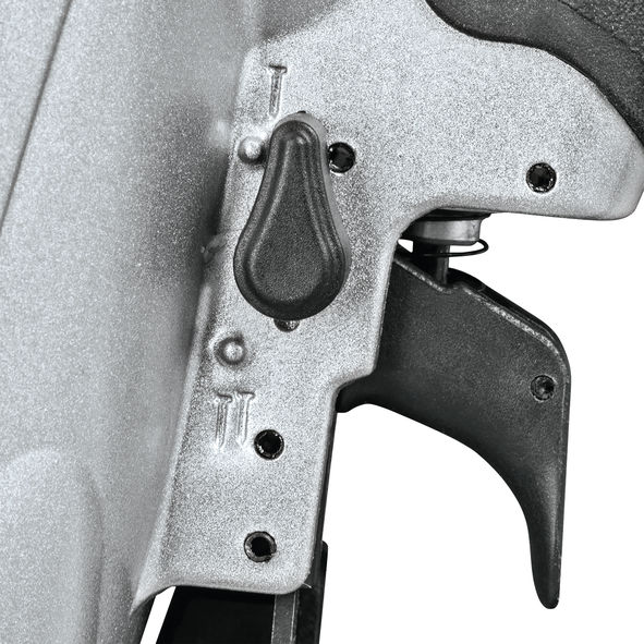 Makita Rakbandad spikpistol 21° 50-90mm - med