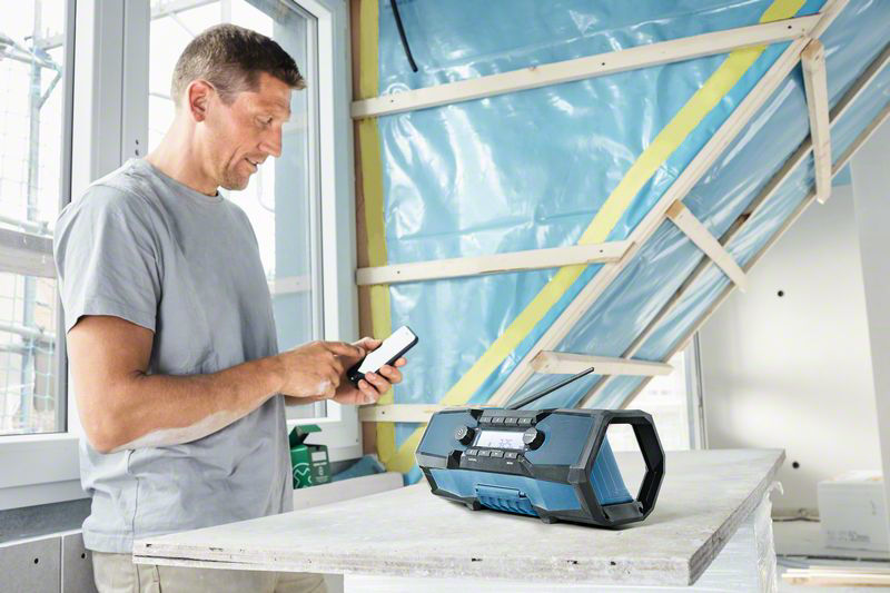 Bosch GPB 18V-2 C Radio Bluetooth AM-FM 18V (Utan batterier) - kan