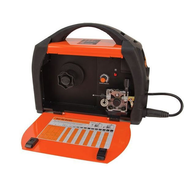 Jasic PRO MIG200 SYNERGIC Migsvets 11-28ah - cs