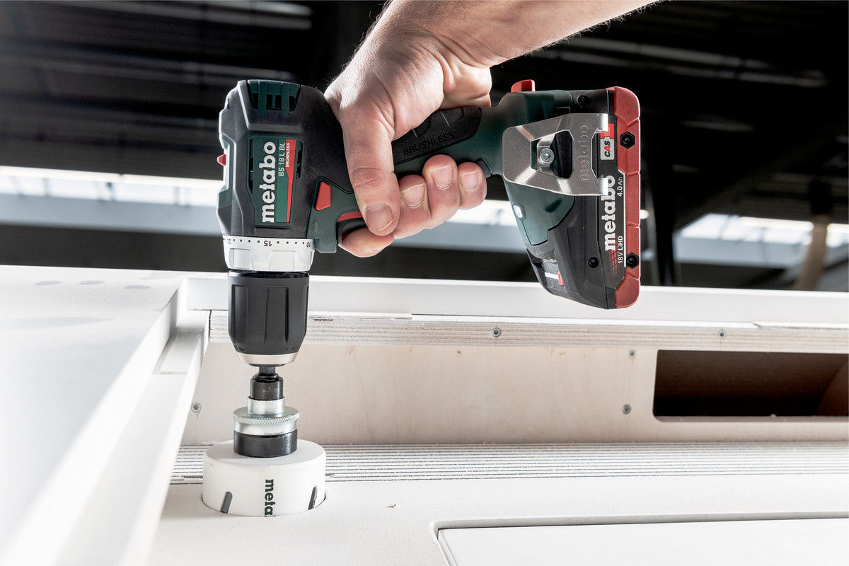 Metabo Borr-/skruvdragare BS 18 L BL 18V (utan batteri) - med